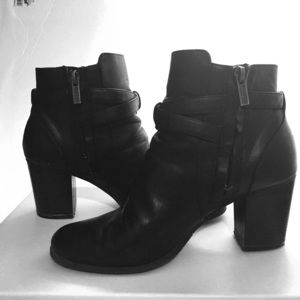 Kenneth Cole Reaction 🍁 Faux Leather Ankle Boot